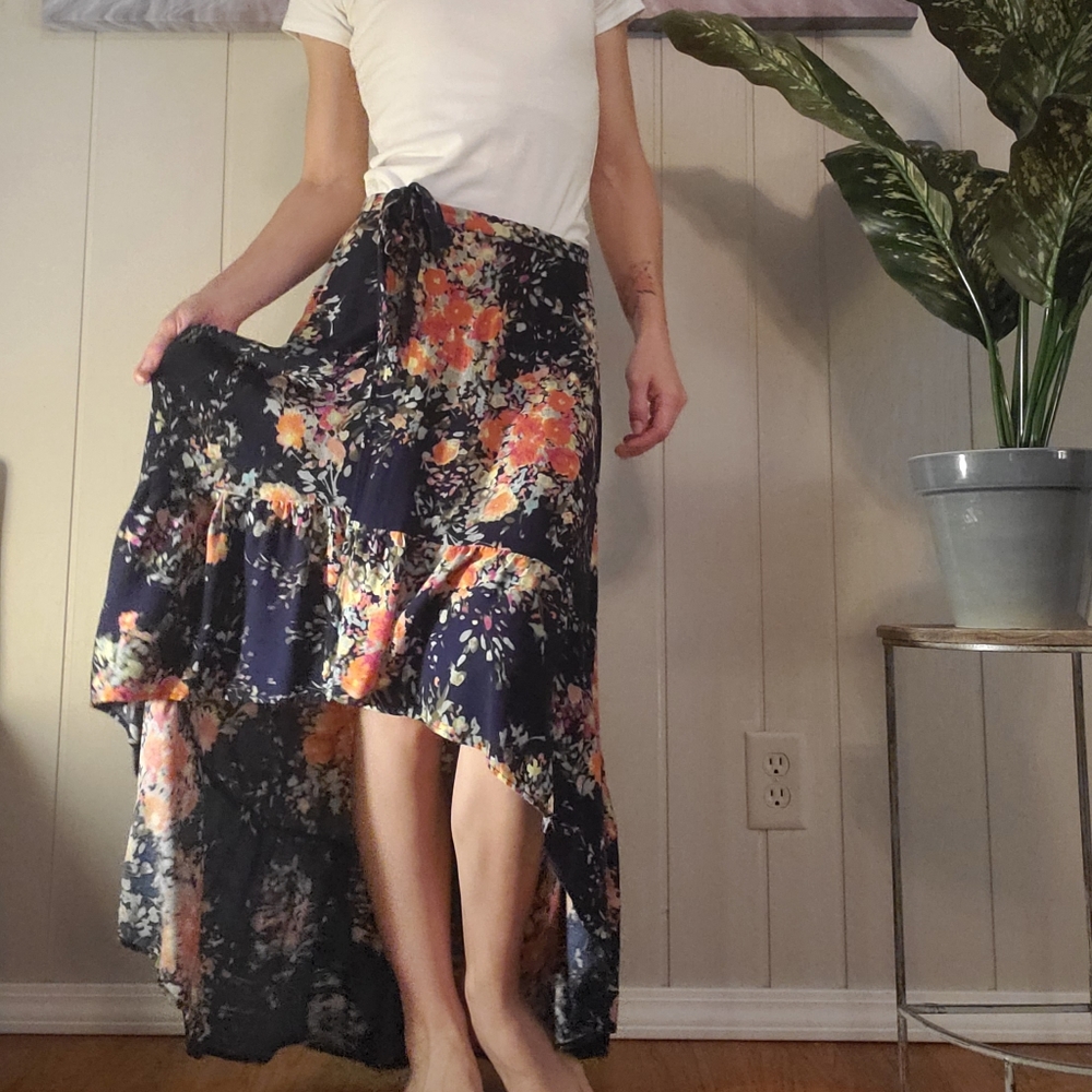 On the Road High-Low Floral Wrap Skirt Extra Small